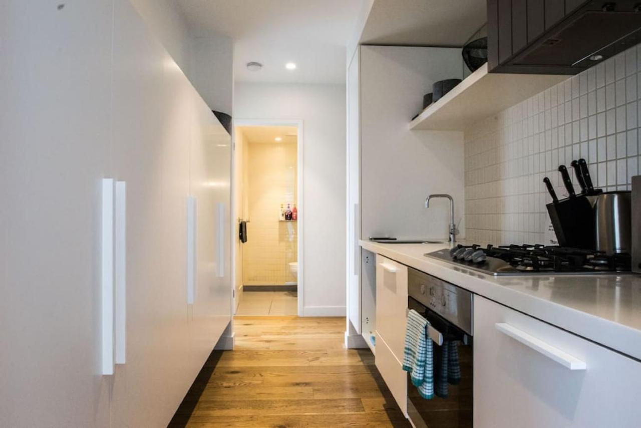 Readyset Apartments At Emerald Melbourne Zewnętrze zdjęcie