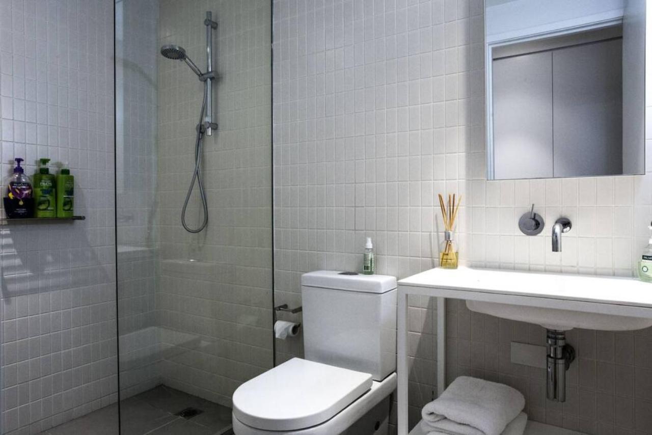 Readyset Apartments At Emerald Melbourne Zewnętrze zdjęcie