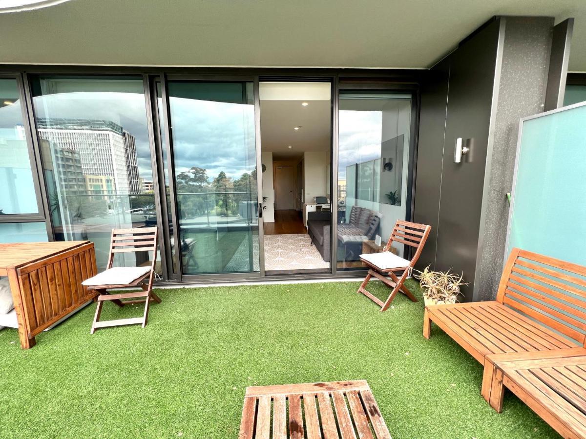 Readyset Apartments At Emerald Melbourne Zewnętrze zdjęcie