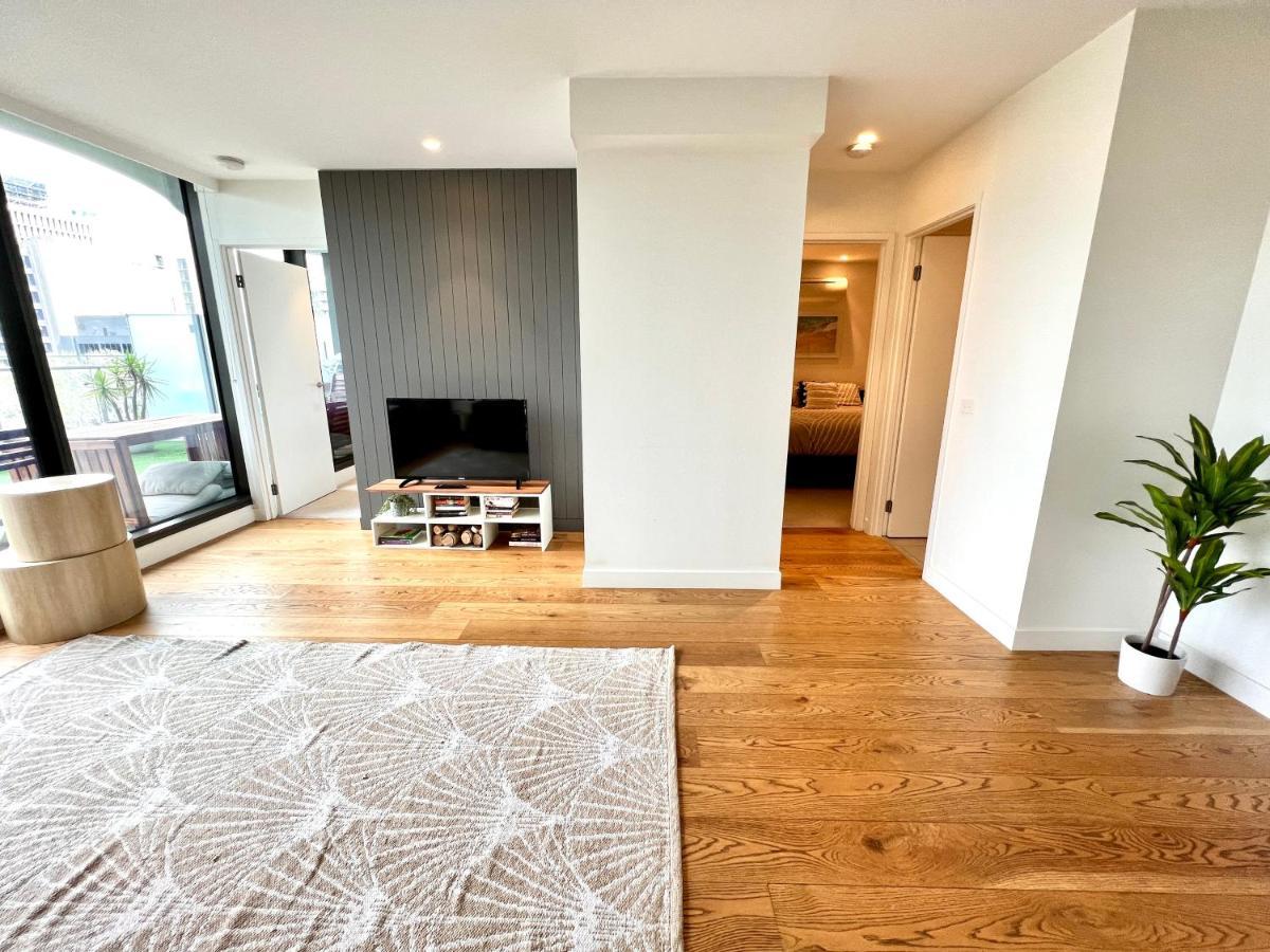 Readyset Apartments At Emerald Melbourne Zewnętrze zdjęcie
